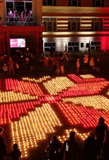 “Mūsu gaisma Latvijai!”