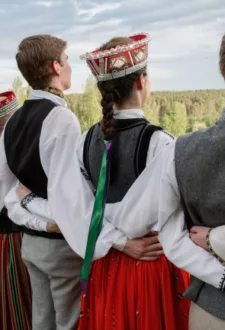 Tautastērpu gājiens Daugavpilī