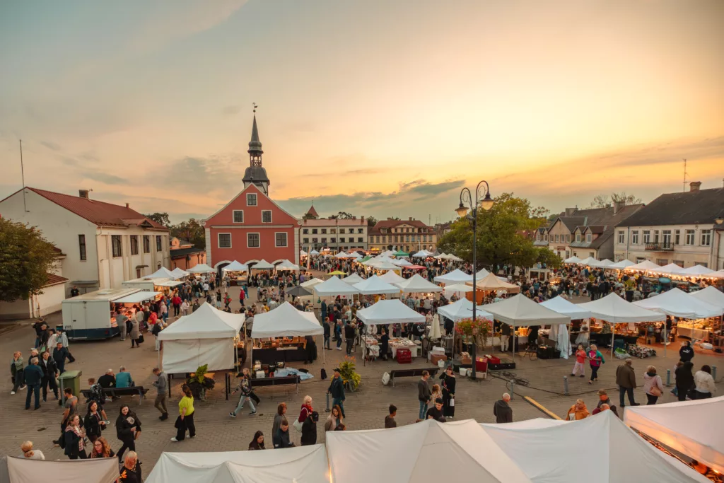 Zemgales dižtirgus pulcēs vairāk nekā 100 tirgotāju